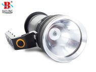 Ruční dobíjecí LED CREE XP-E svítilna Bailong W001 + příslušenství ZDARMA